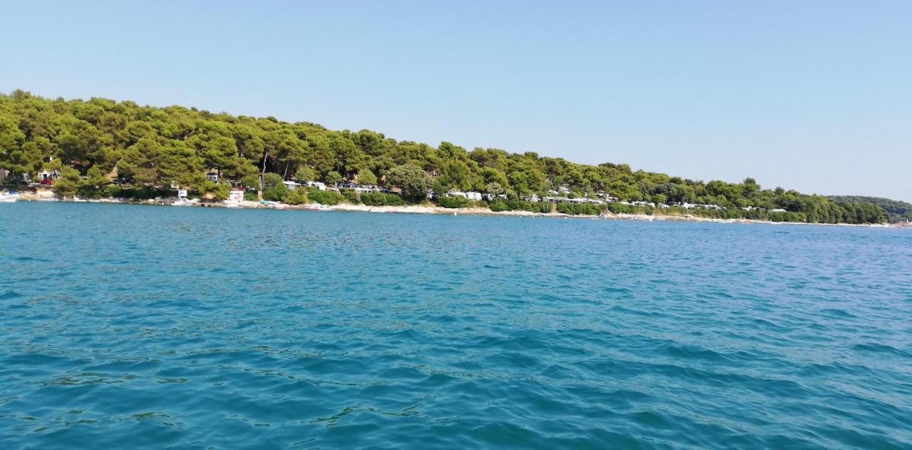 Apartman Emily, 6 Plus 2 Guests, Newly Refurbished Pula Exterior photo